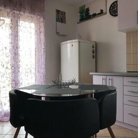 Imela Apartment